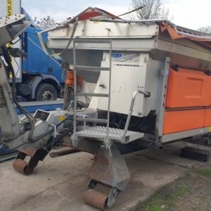 foto 5m3 streuer EDELSTAHL abroll 2.700 ltr salz aufbau Beilhack Sigma 5002