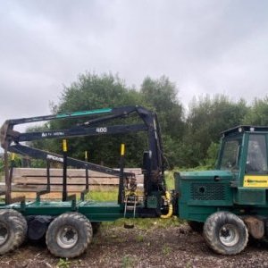 foto 5.45t lade 4.5t/5m3 forwarder kette+passe 8x8 wald 9.95t forst ENTRACON Delaware