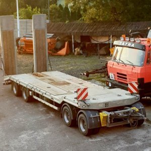 foto sehr gut 44/40t anhanger lade 9.3m/31-35t tiedlader Moeslein