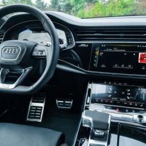 foto Audi RS Q8 Dynamik (Garantie +neue Winter Alufelgen21)