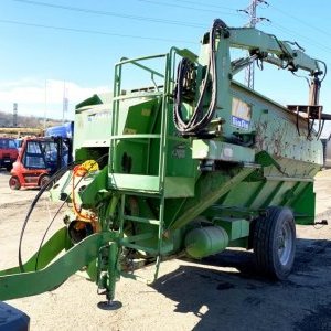 foto agro 10.5m3 bio brecher mischer auflieger+kran komposter